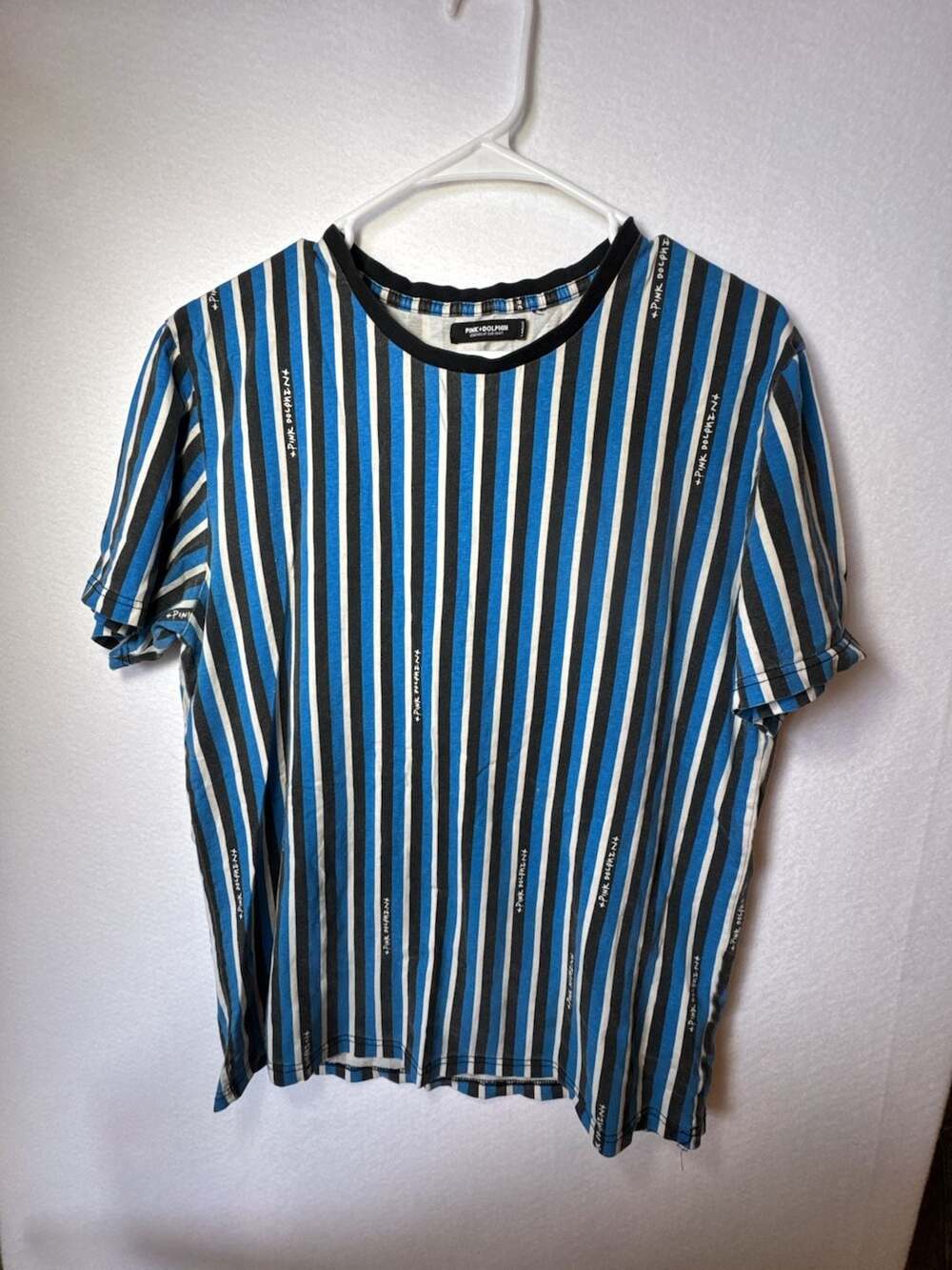 Men Shirt Pink Dolphin L (42-44)